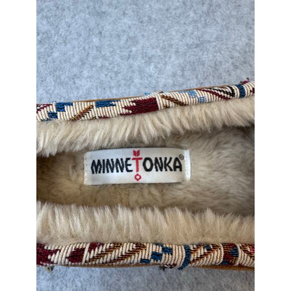 Minnetonka Cally Limited Edition Moccasins – Size 6 NWOB - Picture 7 of 8
